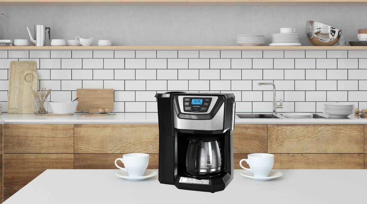 BLACK And DECKER 12 Cup Coffee Maker Review
